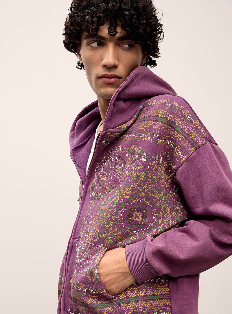 Scarf pattern zipped hoodie product image 2