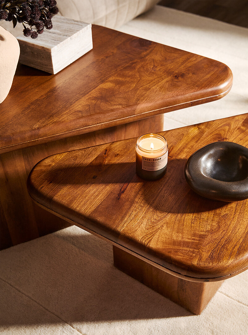 Walnut-finish triangular coffee tables Set of 2 product image 2