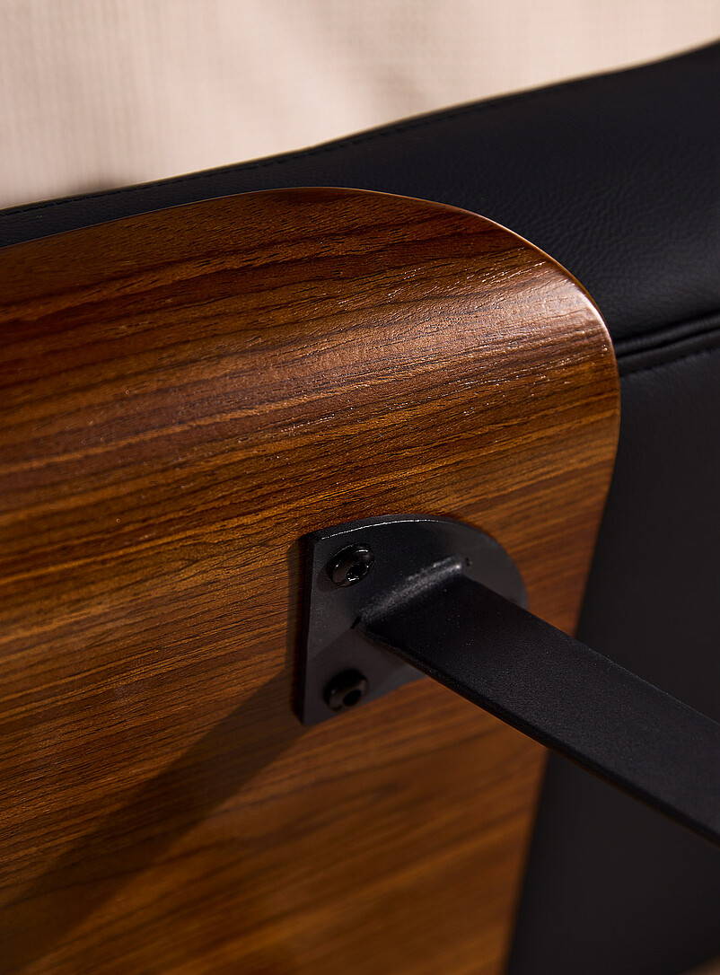 Cushioned bench in topstitched faux leather product image 3