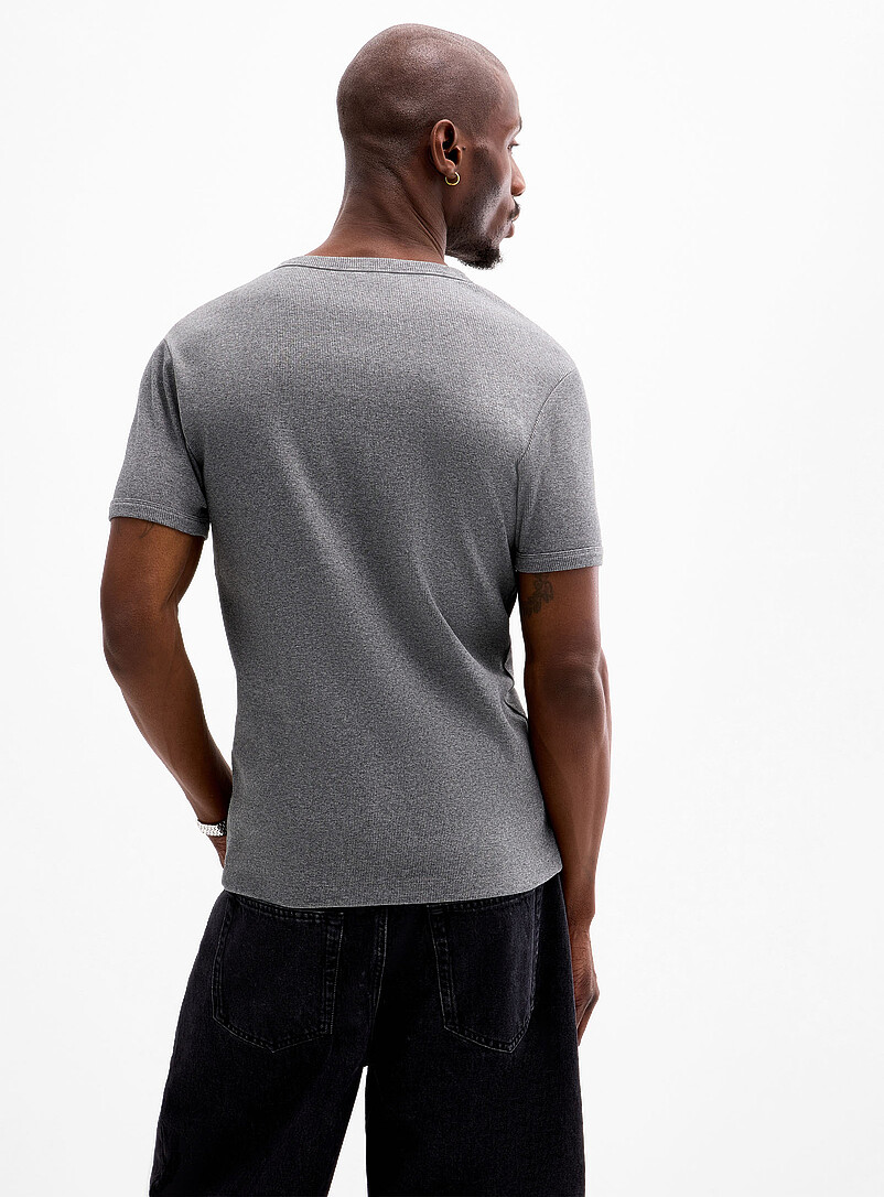 Ribbed Henley T-shirt Muscle fit product image 3
