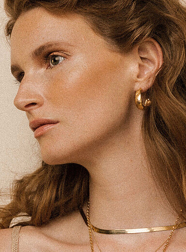 Armour Amour earrings