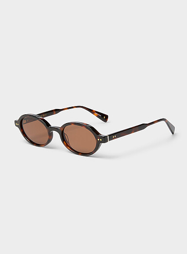 Les lunettes de soleil &eacute;troites ovales Elvie