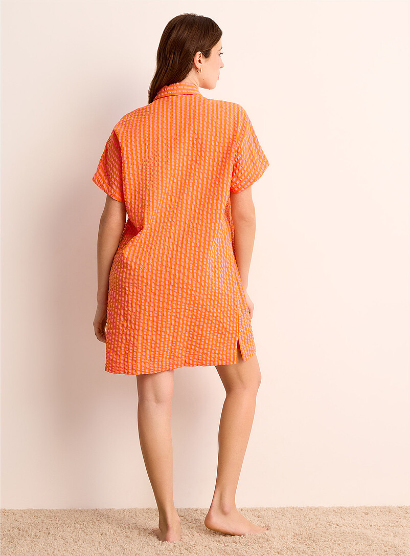 Miiyu: La chemise de nuit seersucker rayures vibrantes Orange &agrave; motifs pour femme