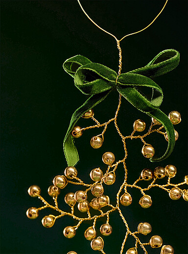 L'ornement grappe de baies dor&eacute;es <b>Collection de No&euml;l</b>