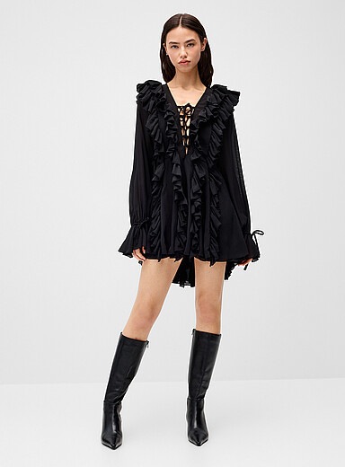 Twik: La minirobe volants encolure lac&eacute;e Noir pour femme