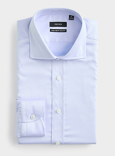 La chemise extensible tout confort <b>Coupe r&eacute;guli&egrave;re</b>