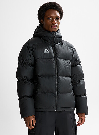Armada: Le manteau matelass&eacute; bouffant en duvet Whitmer Noir pour homme