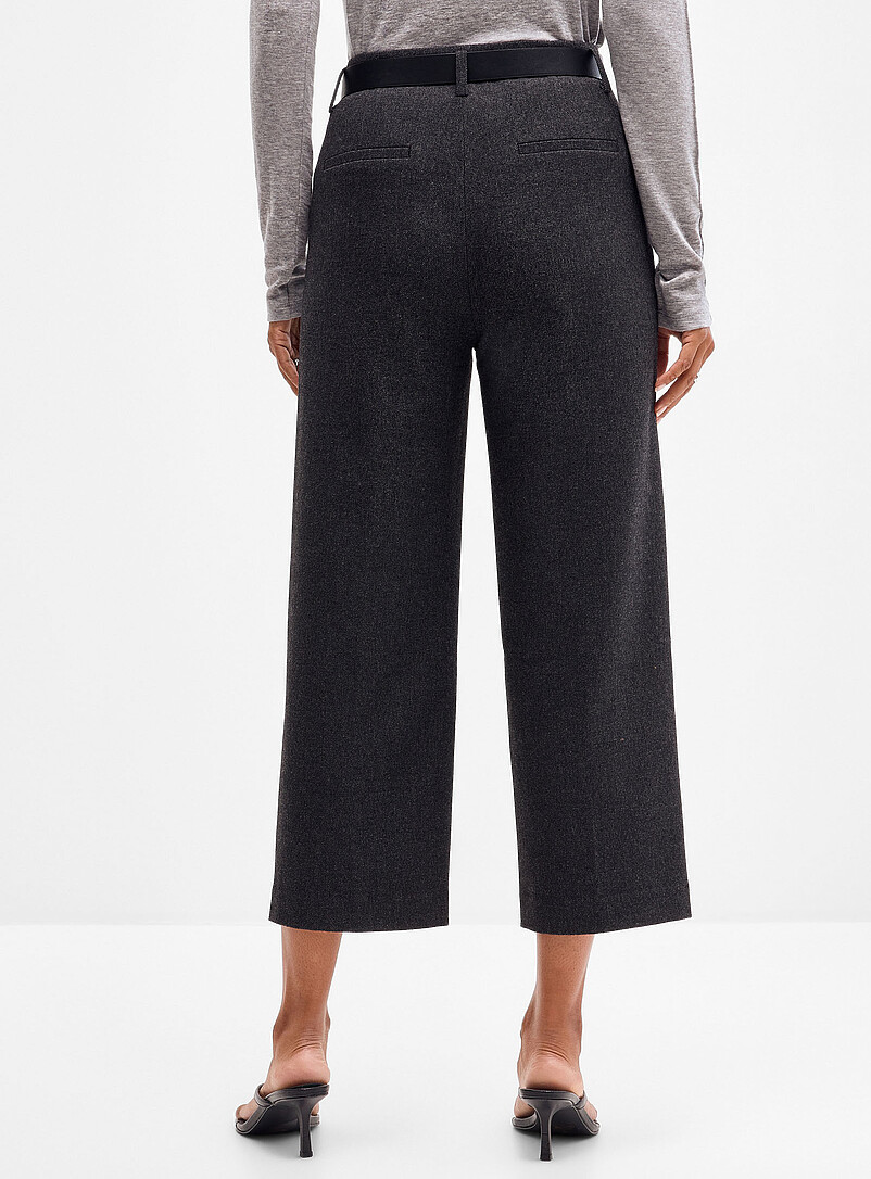 Belted grey tweed pant Fit: Straight leg, high rise | Meilleur