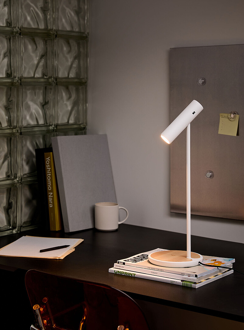 Stema X white table lamp | Kendila | | Simons