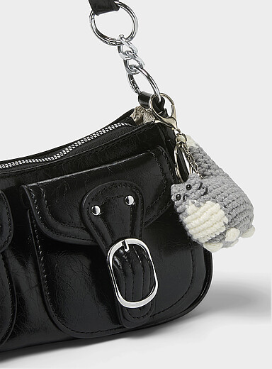 Grey cat crocheted charm keychain | Simons | | Simons