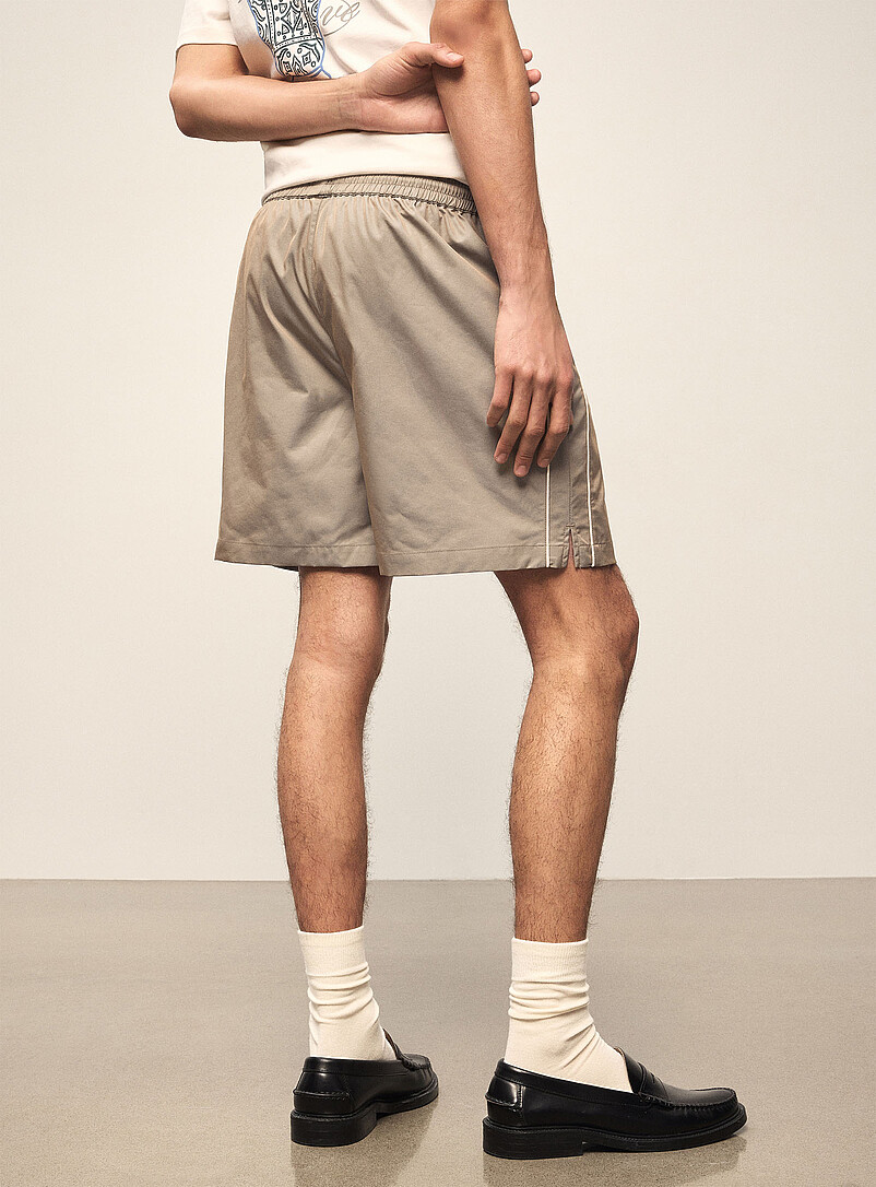 Les Deux Taupe Smith moir&eacute; weave short for men
