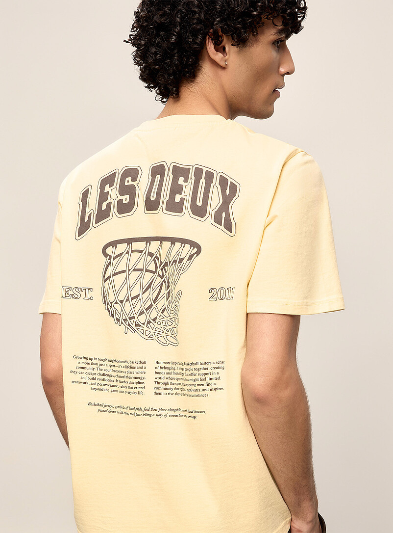 Brady Hoop logo T-shirt product image (primary)