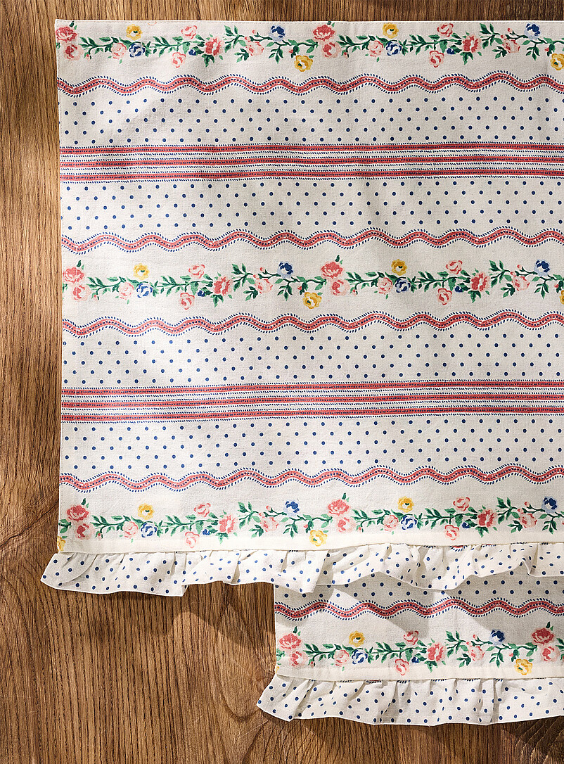 Jeanne Red ruffled napkins Set of 2 product image 2
