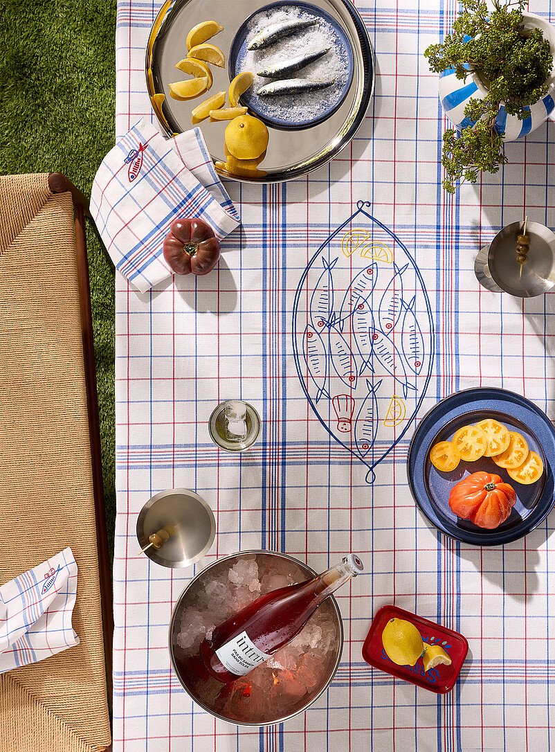 Léon Blue tablecloth product image (primary)