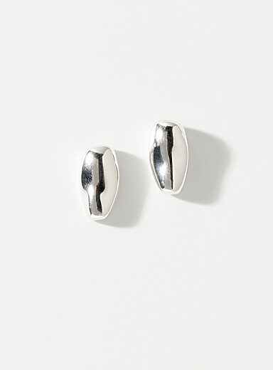Les boucles d'oreilles forme organique Cleo