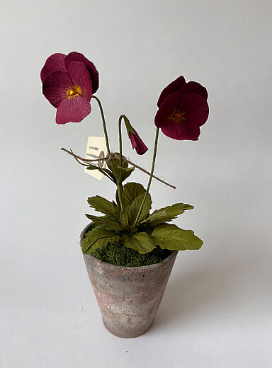 Paper pansy jar