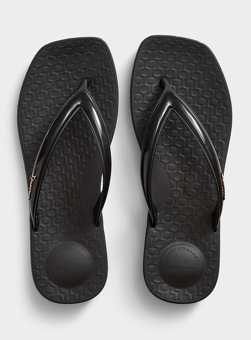 Pluma black beach sandals Women product image (primary)
