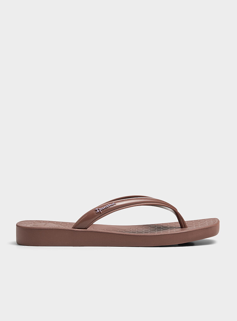Pluma chocolate brown flip-flops Women product image 2