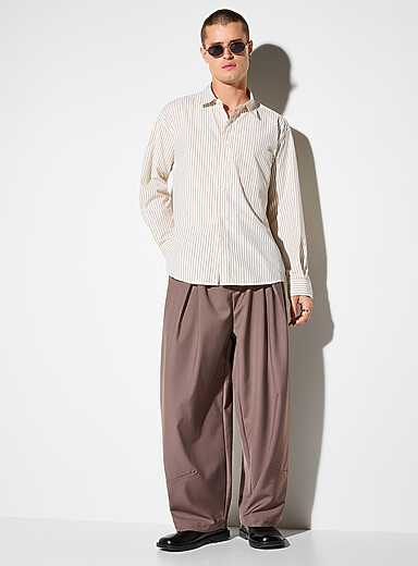 Le pantalon serg&eacute; souple Coupe ballon <b>Importation de S&eacute;oul</b>