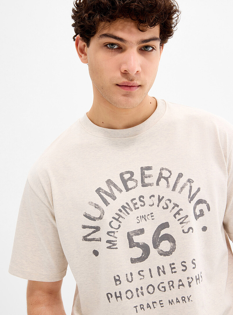 Vintage print T-shirt Imported from Seoul product image 2