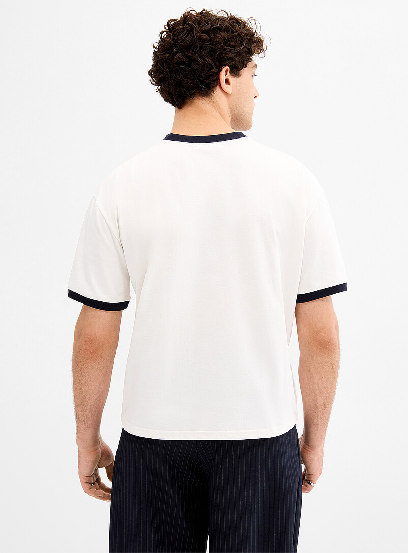 Riveted pocket T-shirt Imported from Seoul product image 3