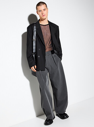 Belted pleated pant Barrel fit <b>Seoul collection</b>
