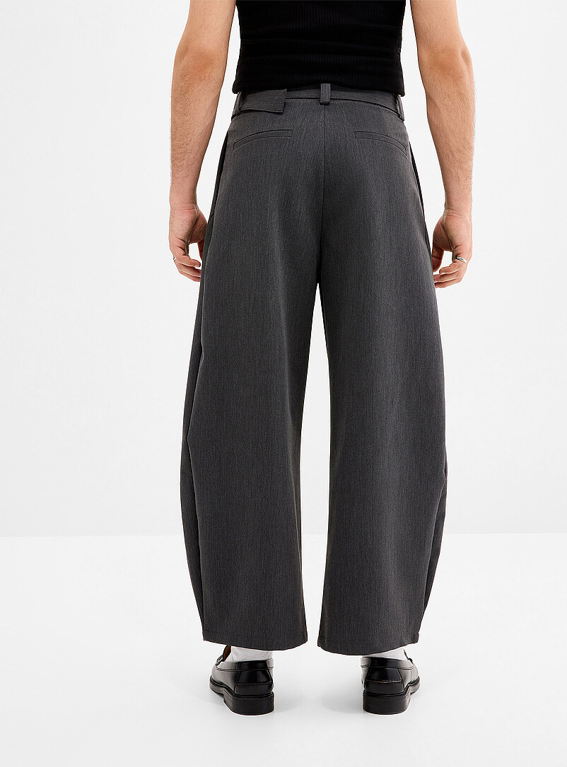 Belted pleated pant Barrel fit Imported from Seoul product image 3