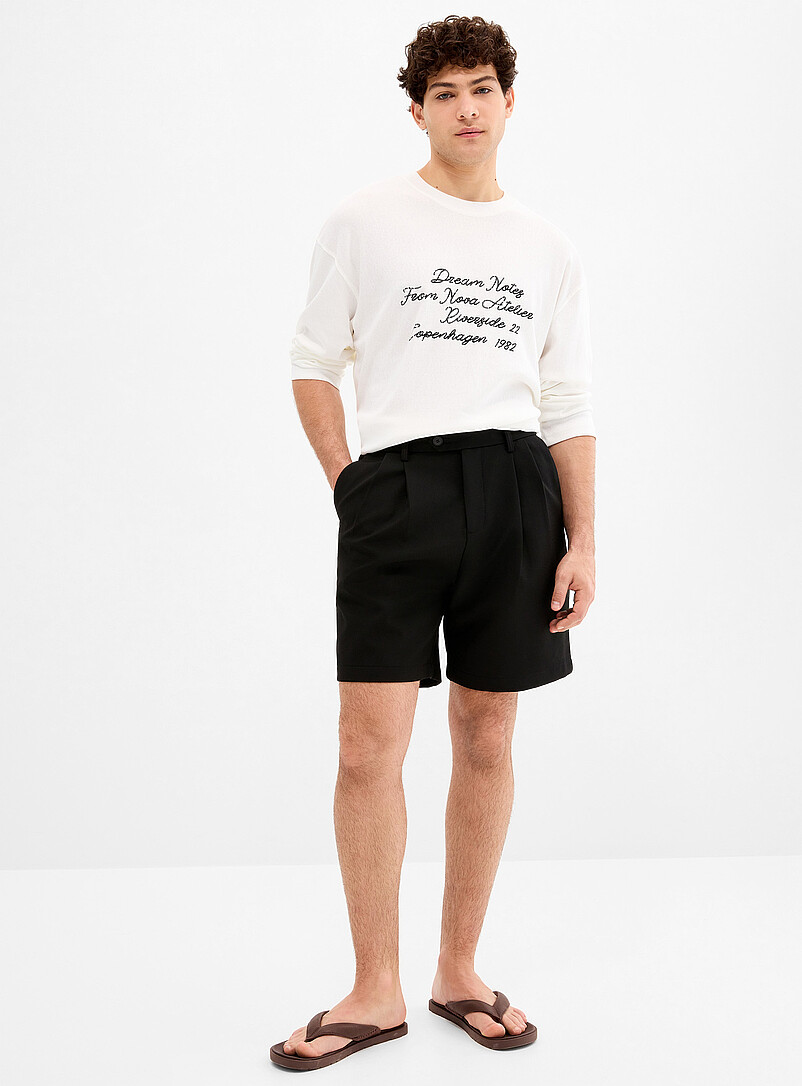 Pleated short Imported from Seoul product image (primary)