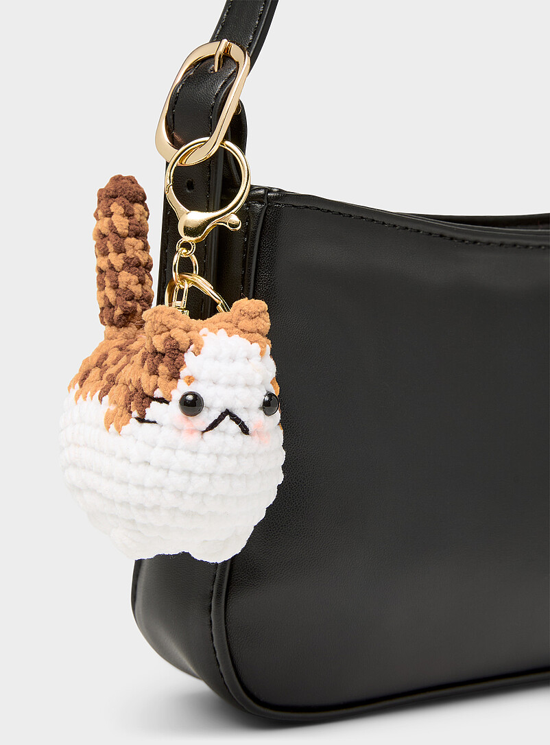 Brown cat crocheted charm keychain product image (primary)