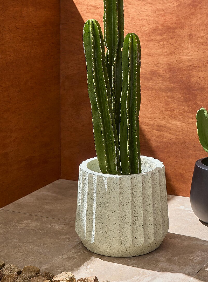 Cupcake Pleated-Effect Indoor/outdoor Planter 17" In Diameter