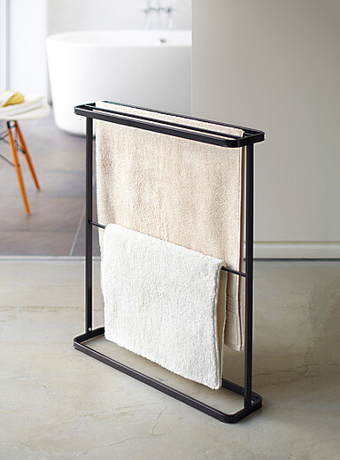 Slim towel rack