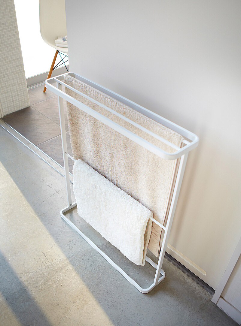 Yamazaki: Le support &agrave; serviettes fine structure Blanc