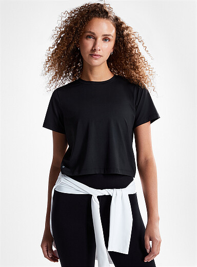 I.FIV5 Black Cropped boxy micro-perforated T-shirt for women