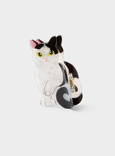 Black-and-white cat hair clip