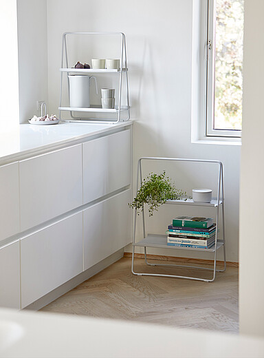 L'&eacute;tag&egrave;re de table forme A petite