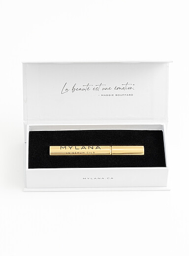 Nourishing and strengthening lash serum