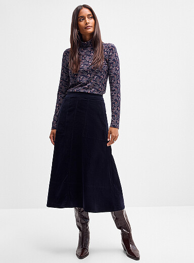 Fine corduroy midi skirt
