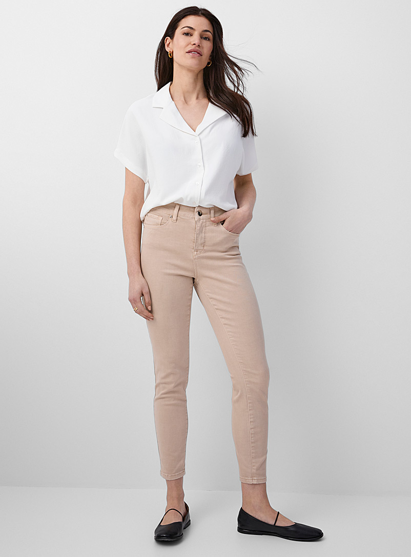 Contemporaine Sand Natural tone fitted jean for women