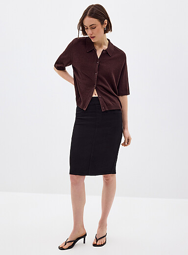 Stretch denim slim-fit skirt