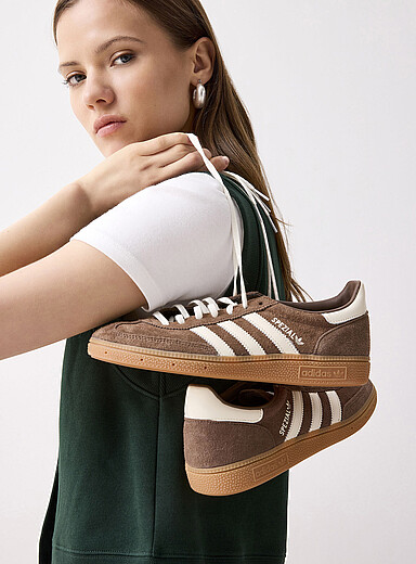 Le sneaker Handball Spezial caf&eacute; Femme