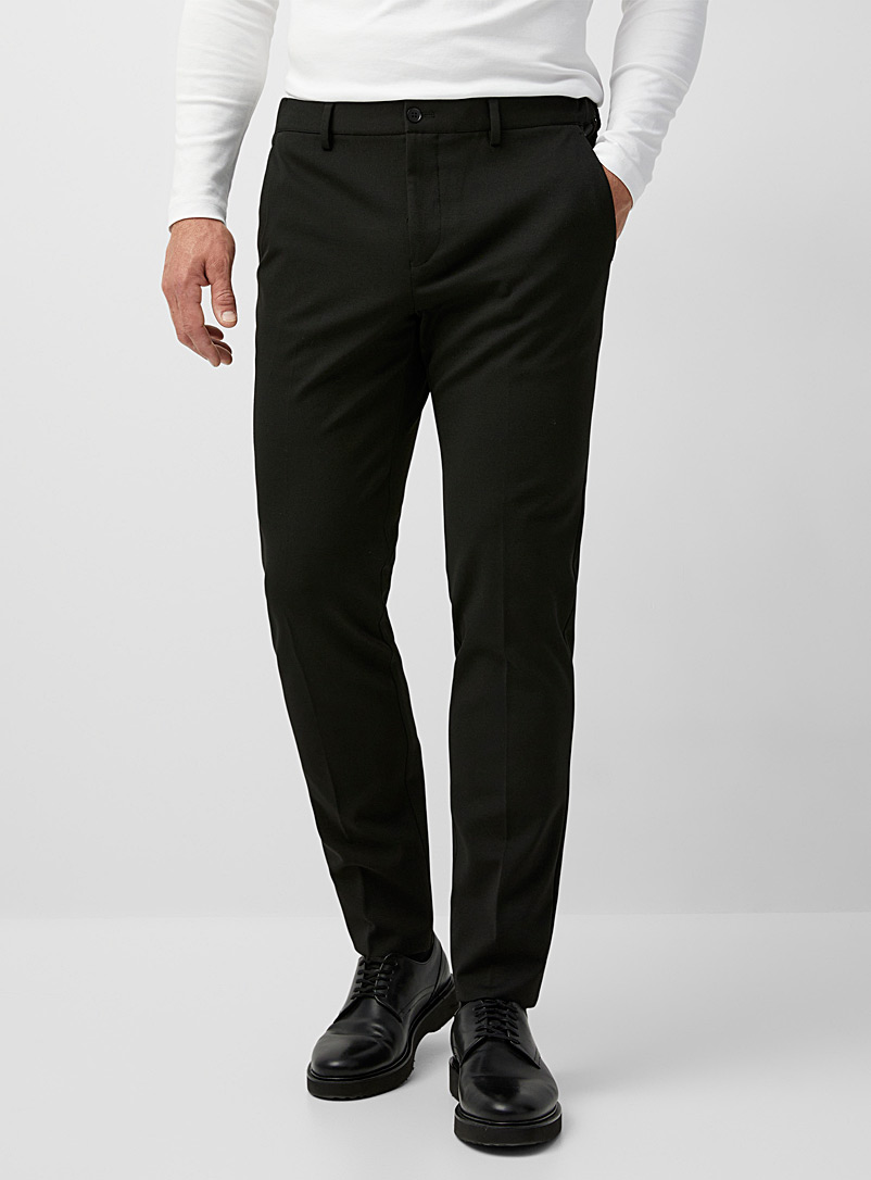 Bosco: Le pantalon tricot monochrome Coupe étroite Noir pour homme