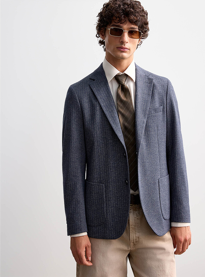 Navy Herringbone Blazer Semi-Slim Fit