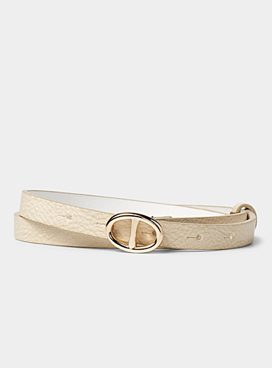 La fine ceinture cuir boucle ovale