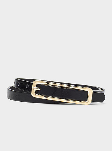 La fine ceinture cuir lustr&eacute; boucle allong&eacute;e