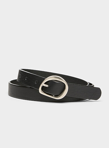 Simons: La fine ceinture cuir grenu boucle ovale organique Noir pour femme