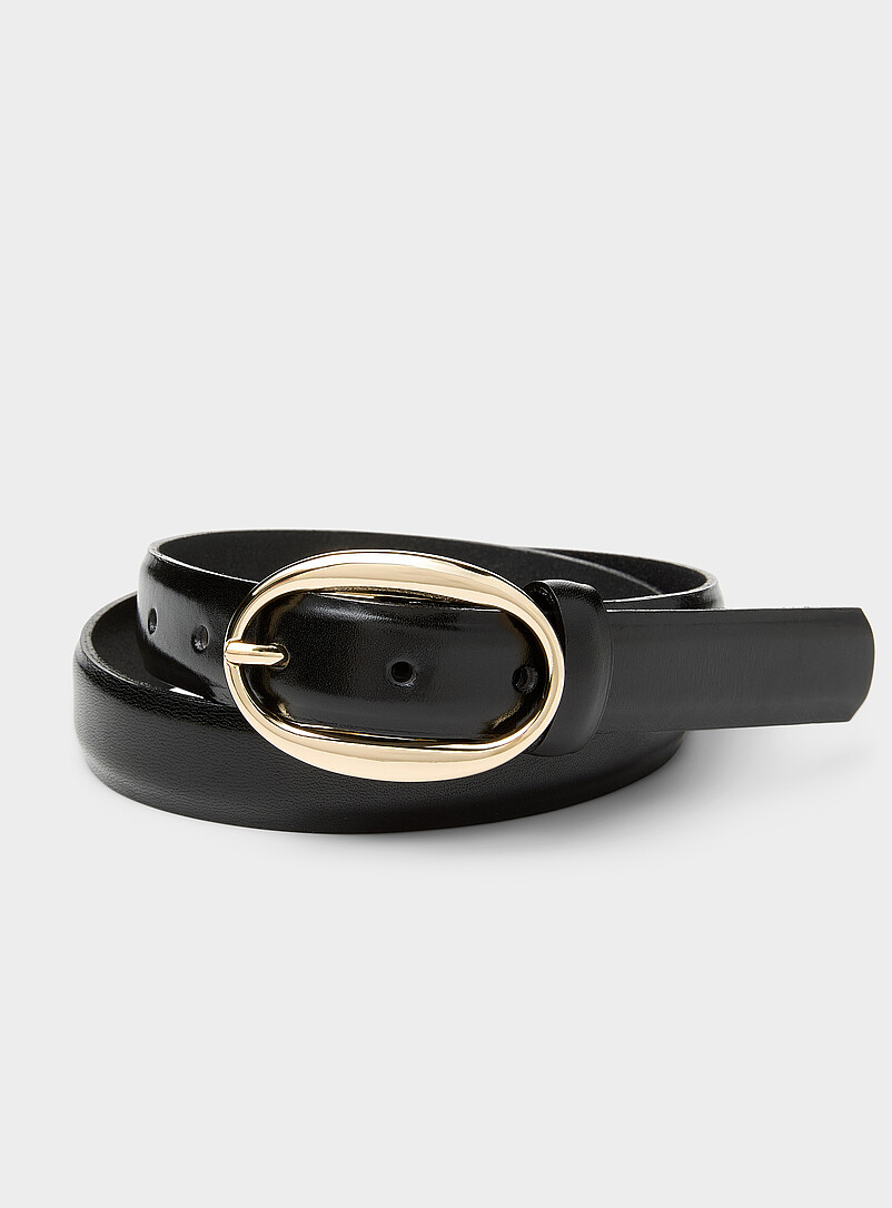 Oval-Buckle Shiny Textured Leather Belt