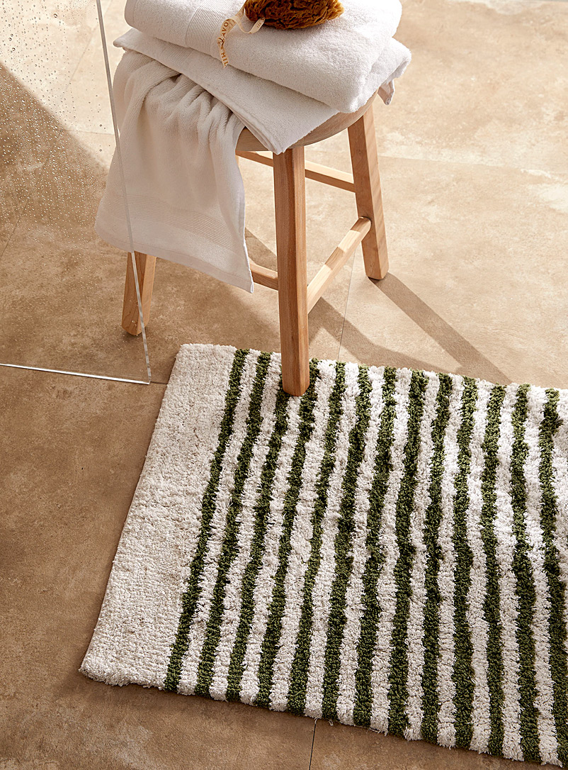 Simons Maison Patterned White Olive stripes bath mat 50 x 80 cm
