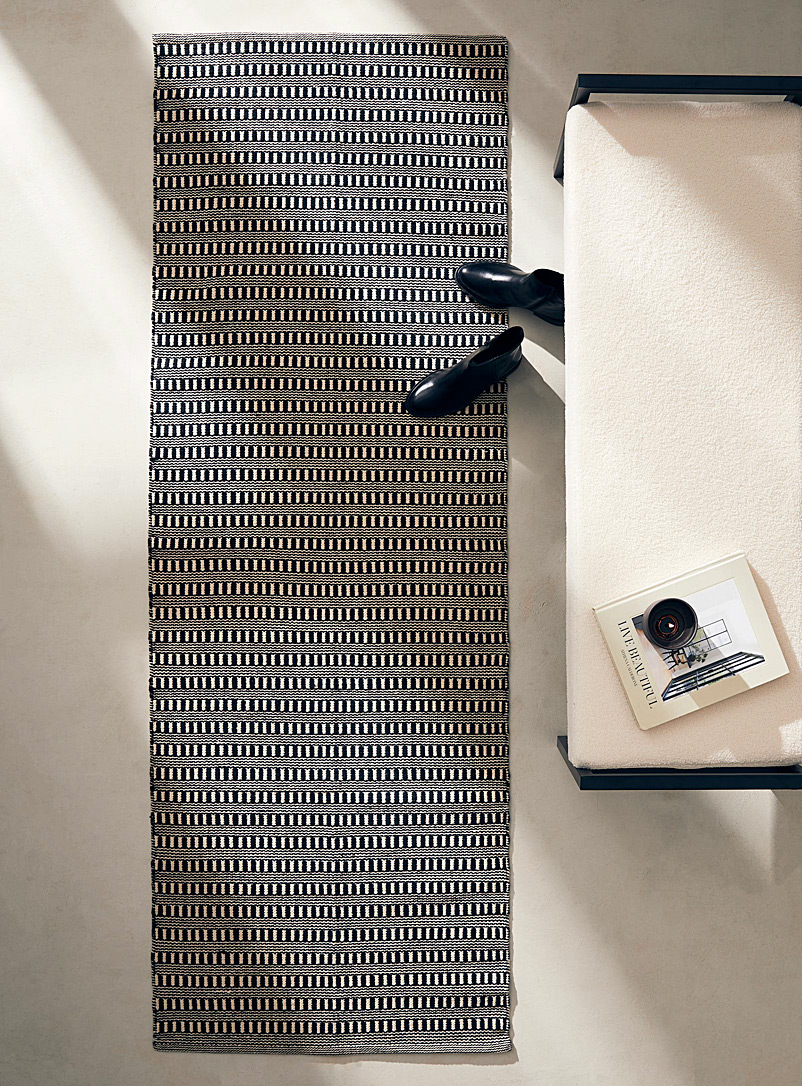 Simons Maison: Le tapis de couloir rayures graphiques 75 x 215 cm Blanc et noir