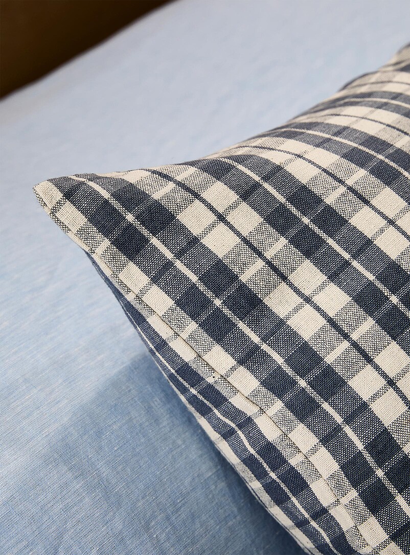 Simons Maison: Le coussin carreaux bleus m&eacute;lange de lin 50 x 50 cm Bleu &agrave; motifs