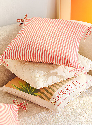 Le coussin rayures roses m&eacute;lange de lin 45 x 45 cm